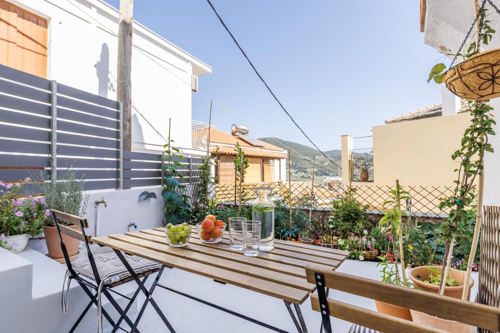 The Botanist Guesthouse Skopelos Town Exterior foto