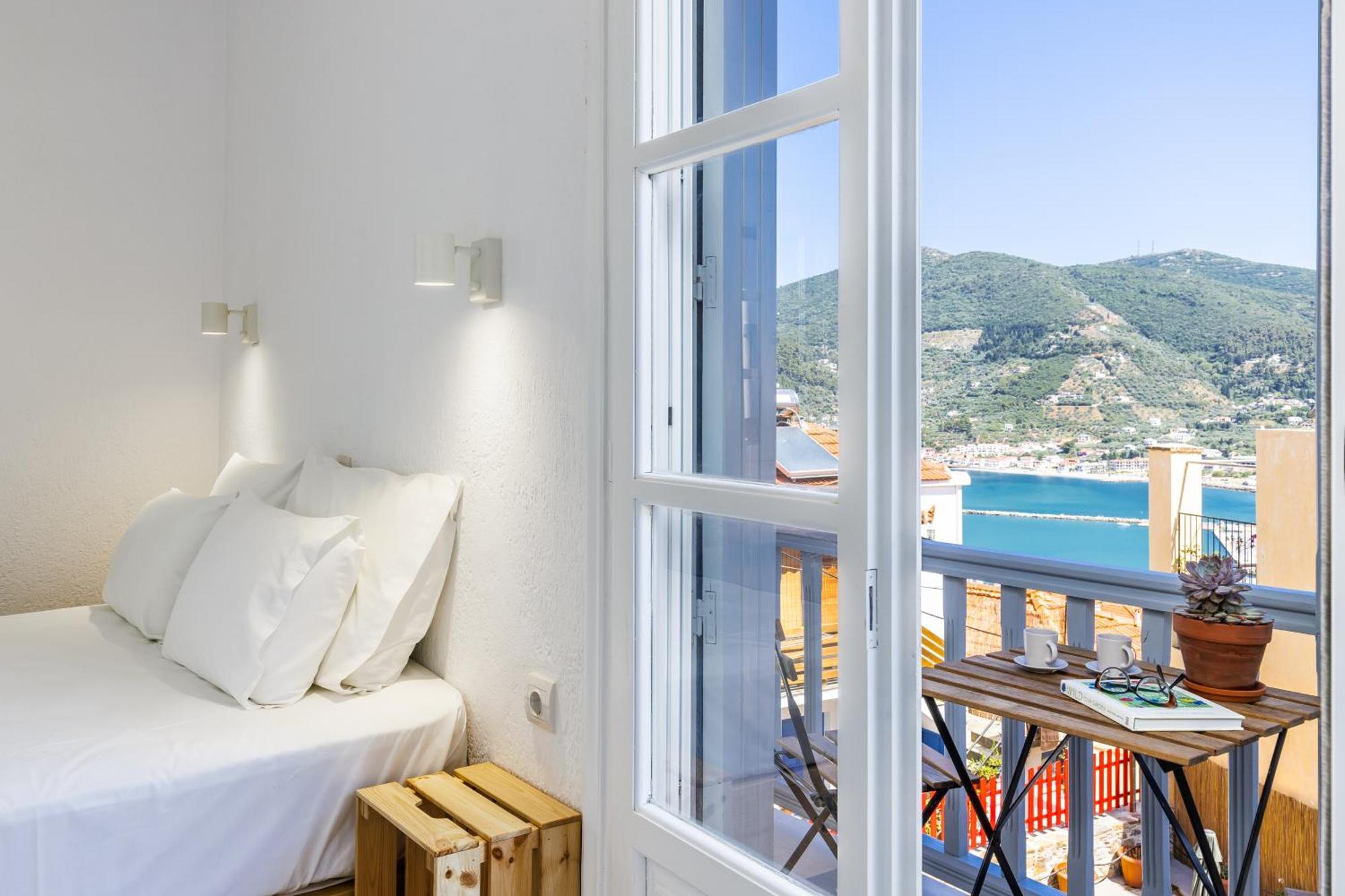 The Botanist Guesthouse Skopelos Town Exterior foto